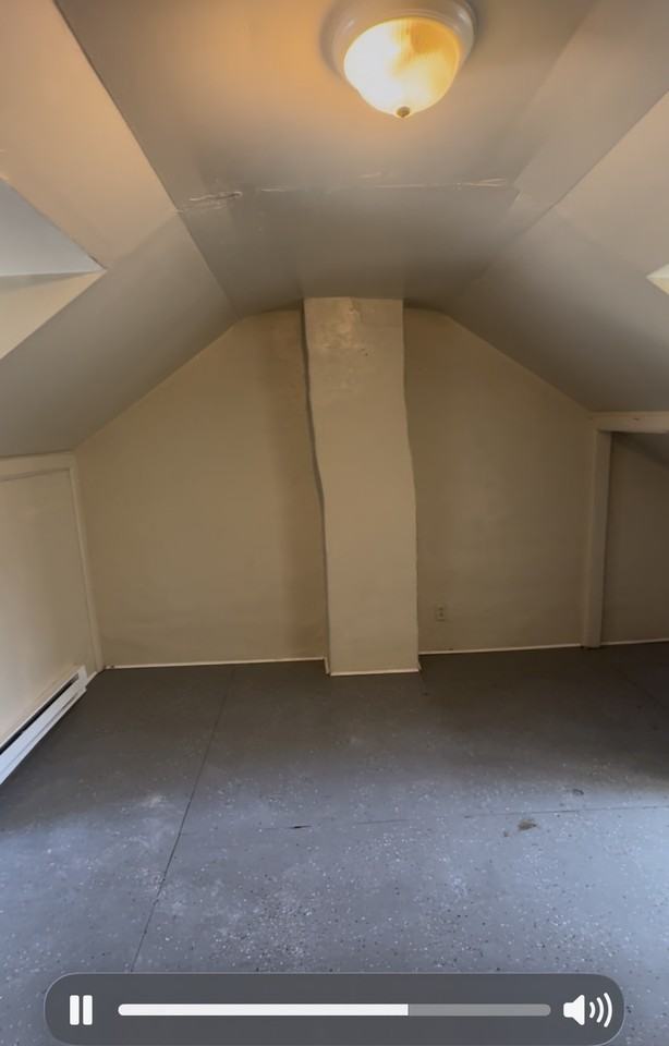 1123 Spruce St #NA - Photo 4 of 9