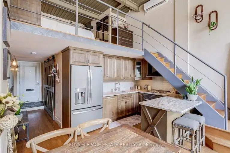 517 Kingston Rd #6 - Photo 4 of 25