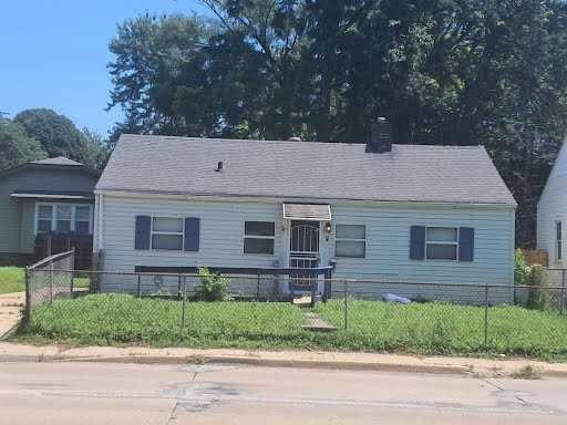 1750 N Jasper St #NA - Photo 2 of 15