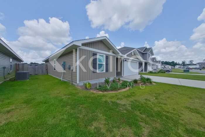416 Monarch Ln - Photo 2 of 30