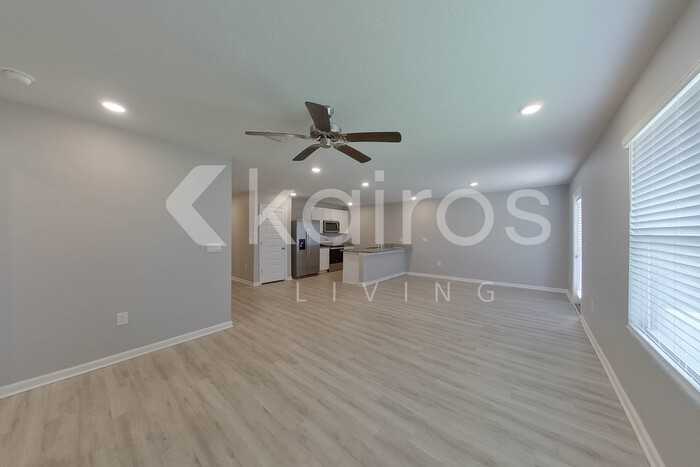 416 Monarch Ln - Photo 7 of 30