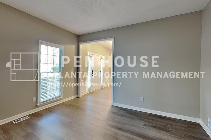 215 Boca Ciega Ct - Photo 6 of 25