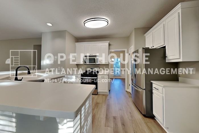 215 Boca Ciega Ct - Photo 7 of 25