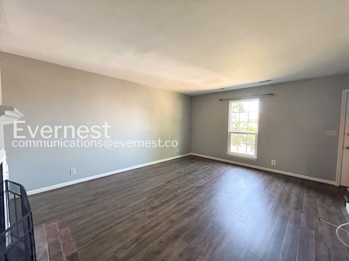 5770 Brentwood Trce - Photo 6 of 20