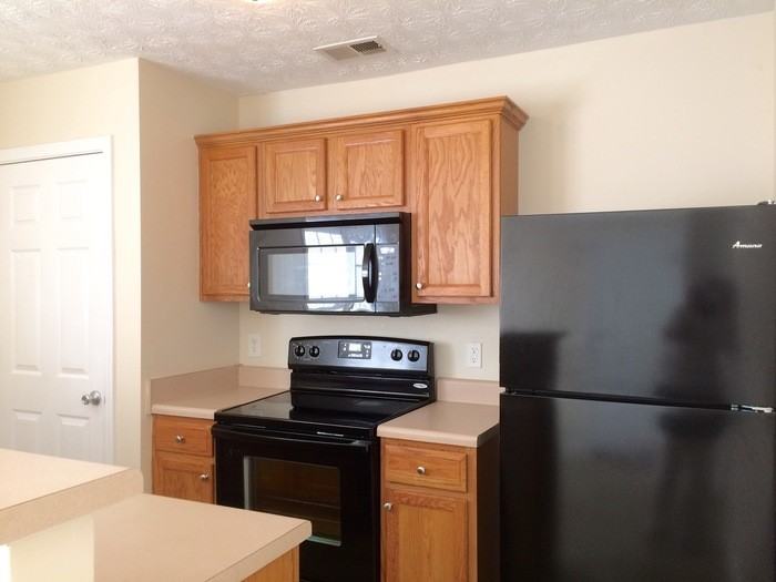 3111 Leyland Ct - Photo 2 of 13