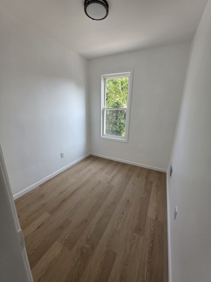 57 Stevens Ave - Photo 5 of 7