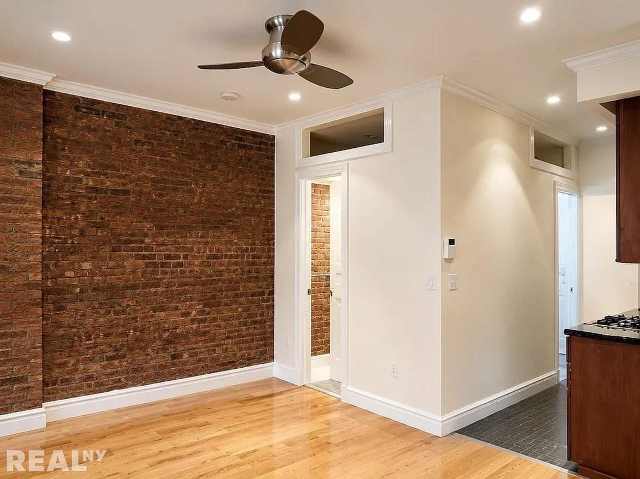 W 103rd St #5D - Photo 2 of 6