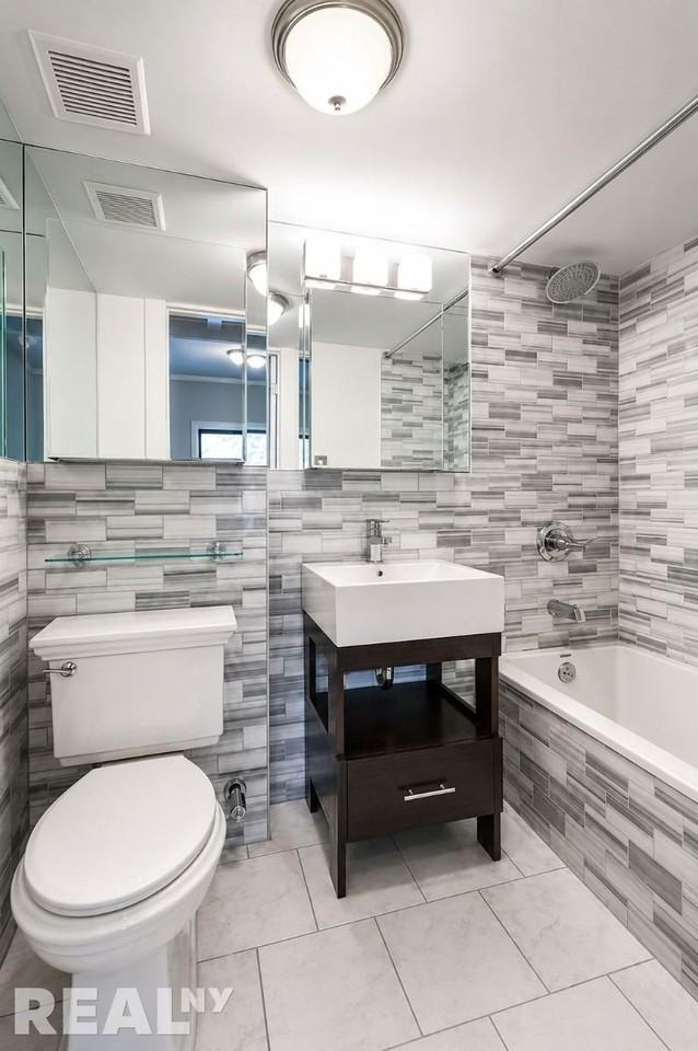 W 14th St #5B - Photo 6 of 6