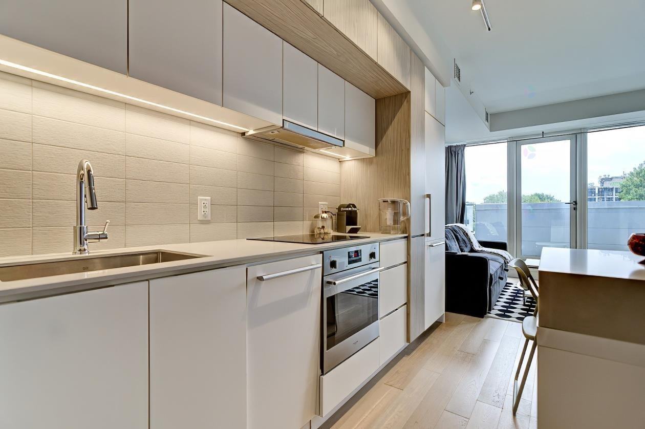 1288 Rue Saint-Antoine Ouest - Photo 3 of 19