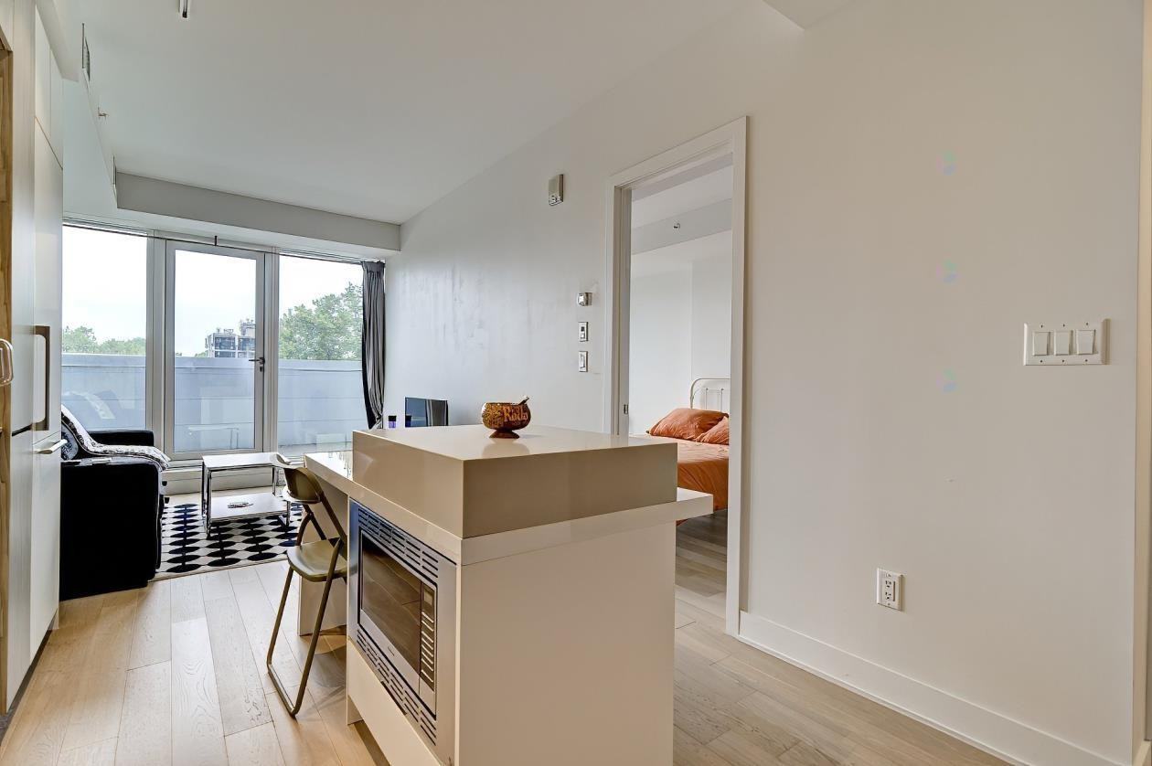 1288 Rue Saint-Antoine Ouest - Photo 5 of 19