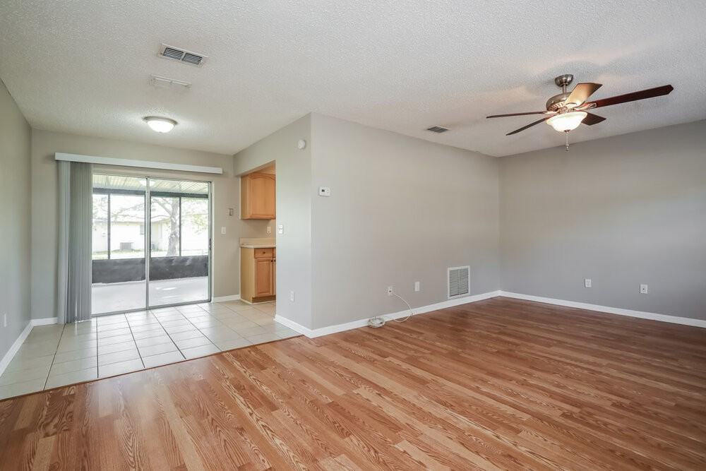 190 Estancia St - Photo 7 of 25