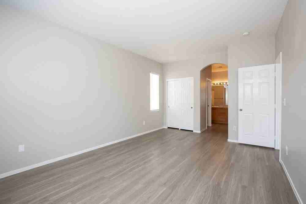 1015 Cove Palisades Dr - Photo 7 of 16