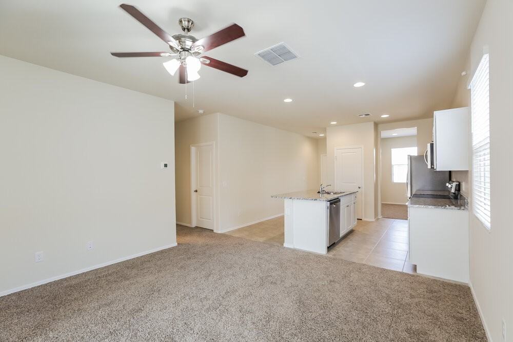 7823 W Riverside Ave - Photo 3 of 16