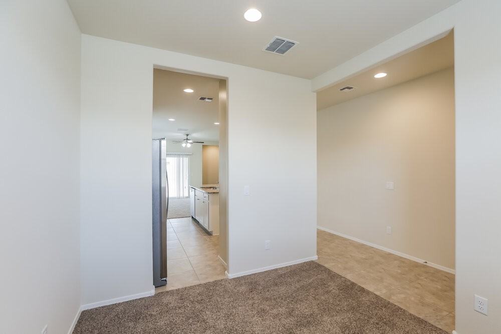 7823 W Riverside Ave - Photo 6 of 16