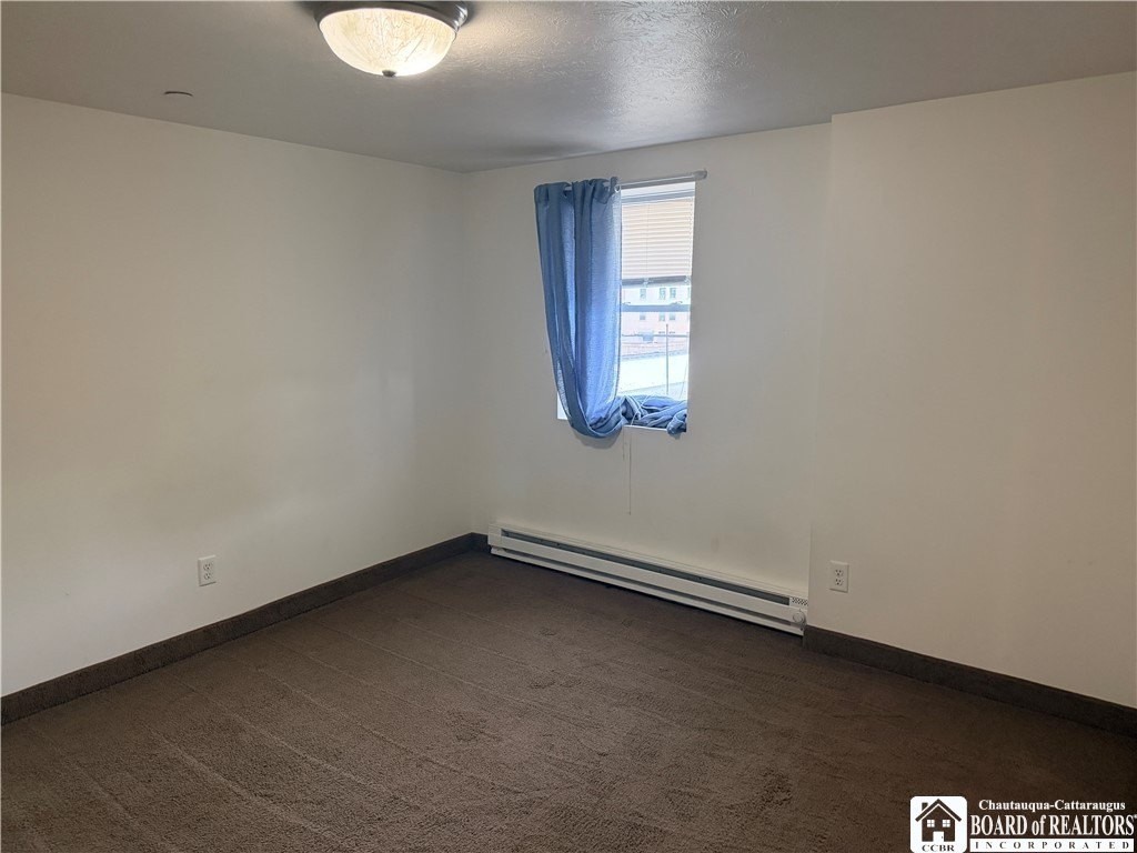 21 E 3rd St #303 - Photo 3 of 10