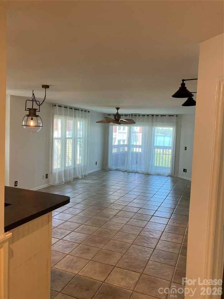 820 Southwest Dr - Photo 6 of 29