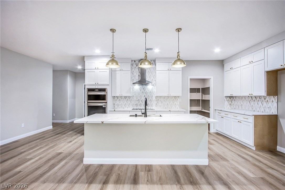2760 Tecumseh Ave - Photo 5 of 50