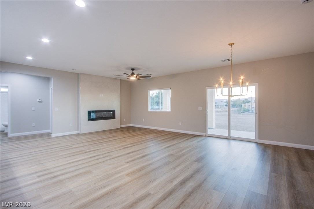 2760 Tecumseh Ave - Photo 7 of 50