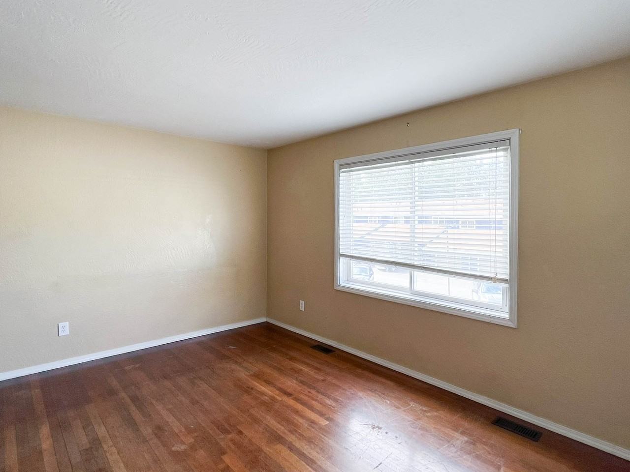 12331 Lake St #1 - Photo 7 of 16