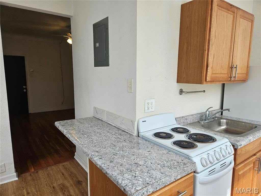 5667 Waterman Blvd #1S - Photo 3 of 3