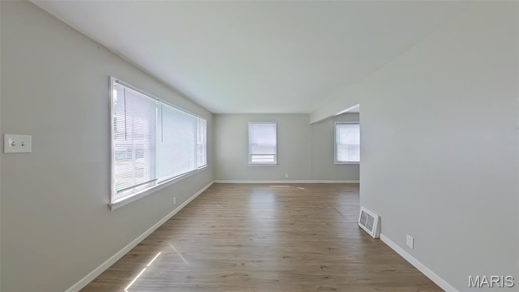 1057 Gabriel Dr - Photo 4 of 23
