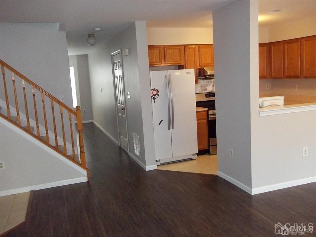 265 Shady Oak Ct - Photo 5 of 24