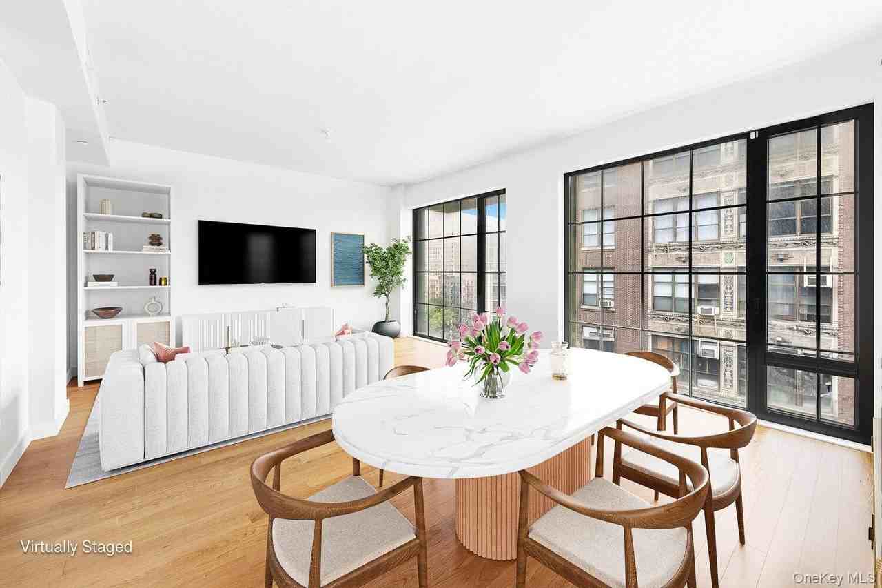 441 W 37th St #7 - Photo 2 of 15