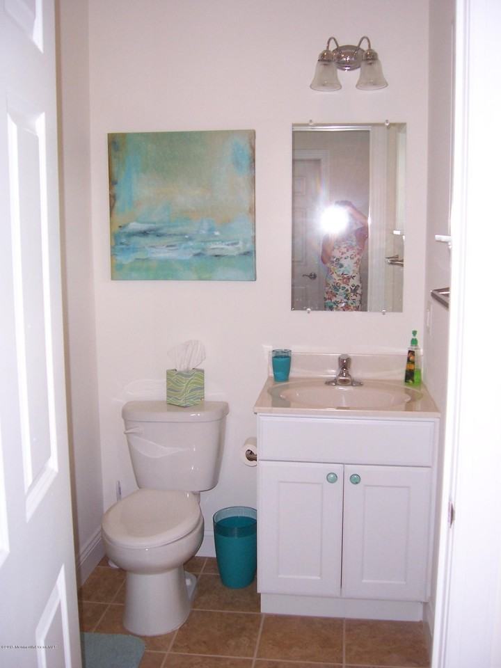 303 Central Ave - Photo 7 of 16