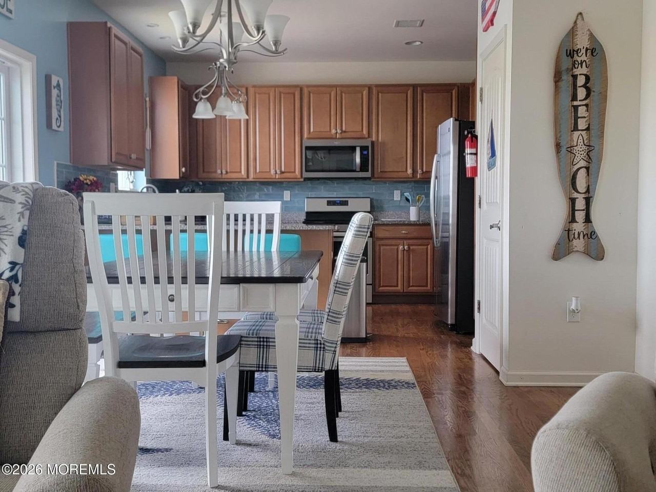 387 Kingfisher Rd - Photo 6 of 29