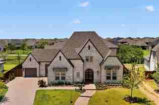 321 Pecan Trl - Photo 1 of 1
