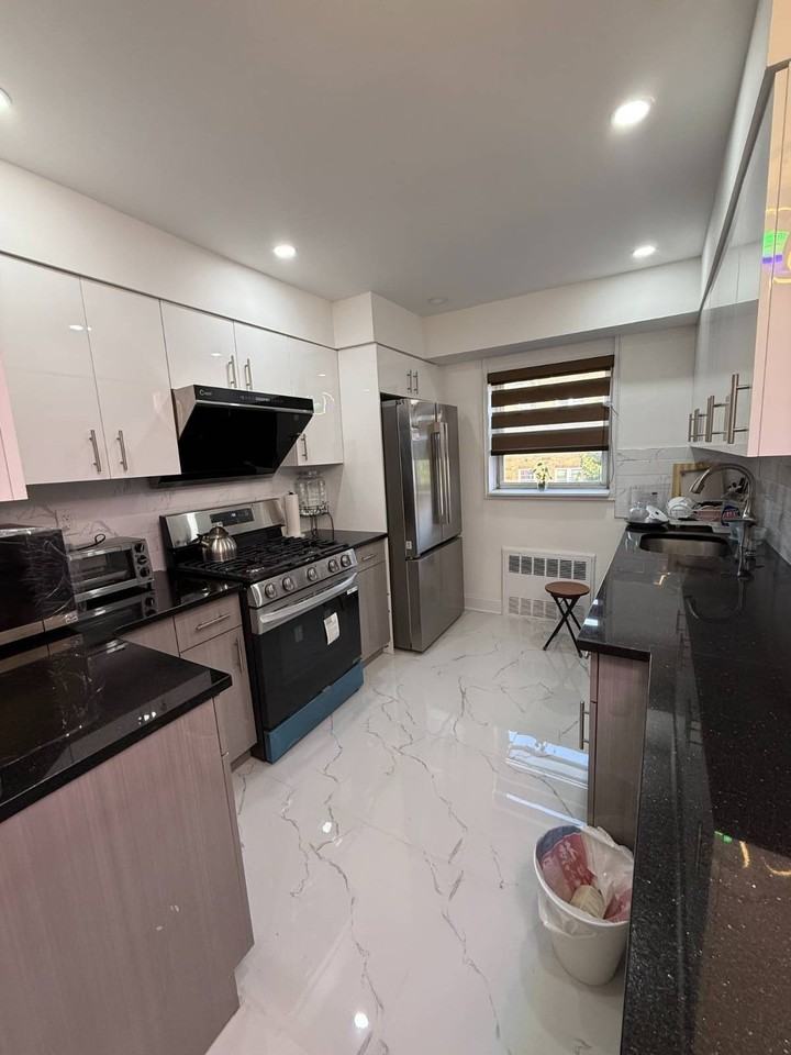 4265 Kissena Blvd #503 - Photo 6 of 13