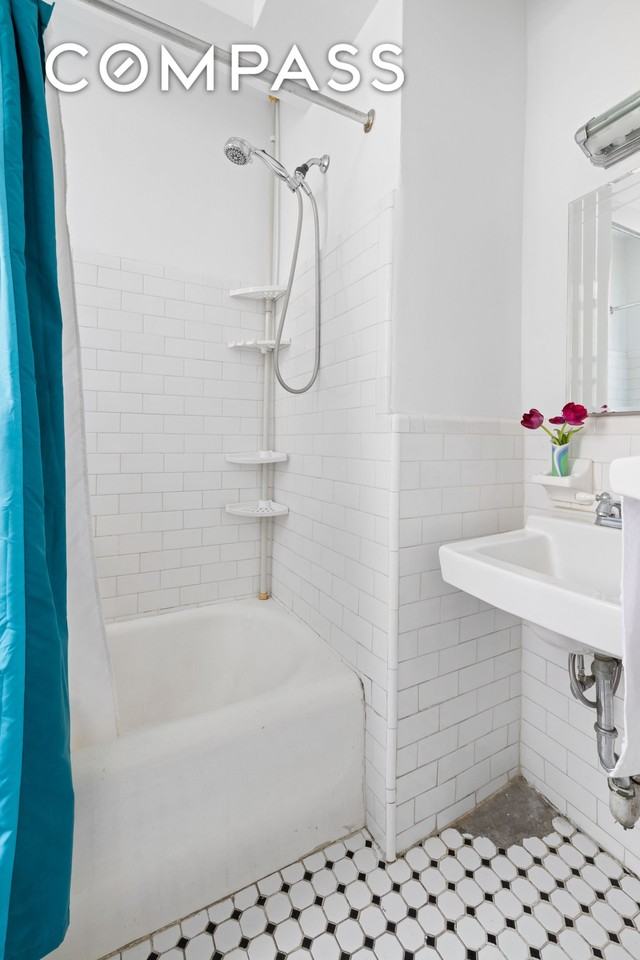 172 E 4th St #10A - Photo 6 of 8