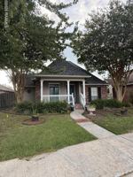featured image of 1007 Southlake Cir