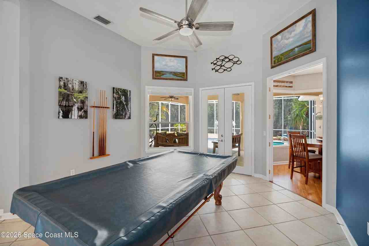 2025 Sykes Creek Dr - Photo 4 of 26