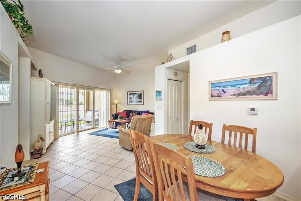 12171 Summergate Cir #102 - Photo 4 of 19