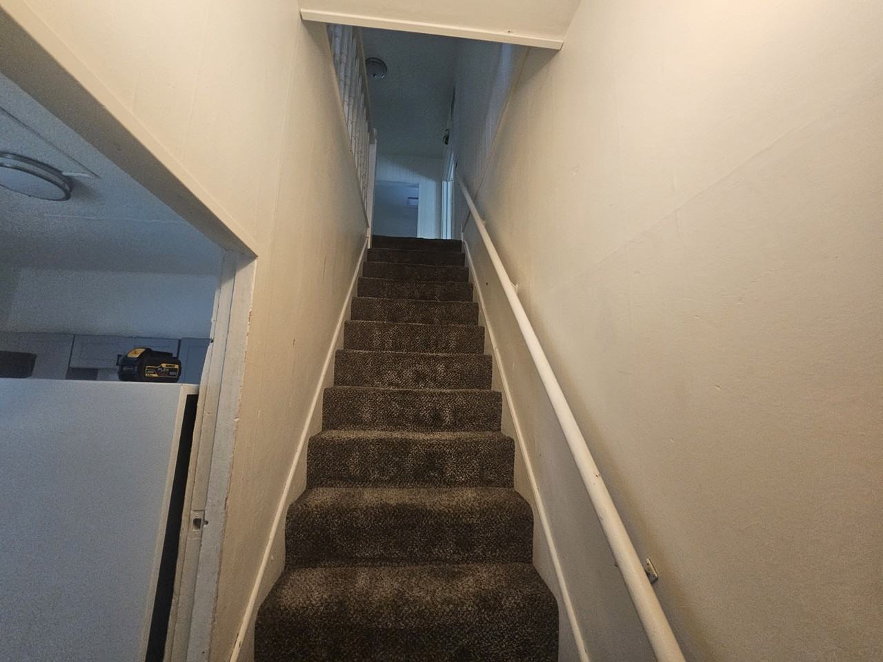 10 1/2 N Touchet St #10-1-2 - Photo 5 of 31