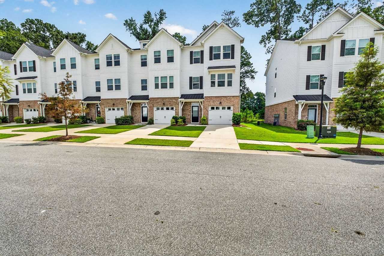 5214 New Palm Ct - Photo 3 of 48
