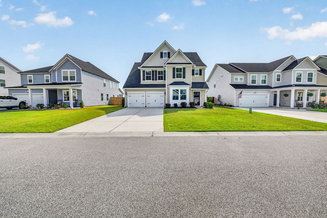 204 Lake Minsi Dr - Photo 3 of 50