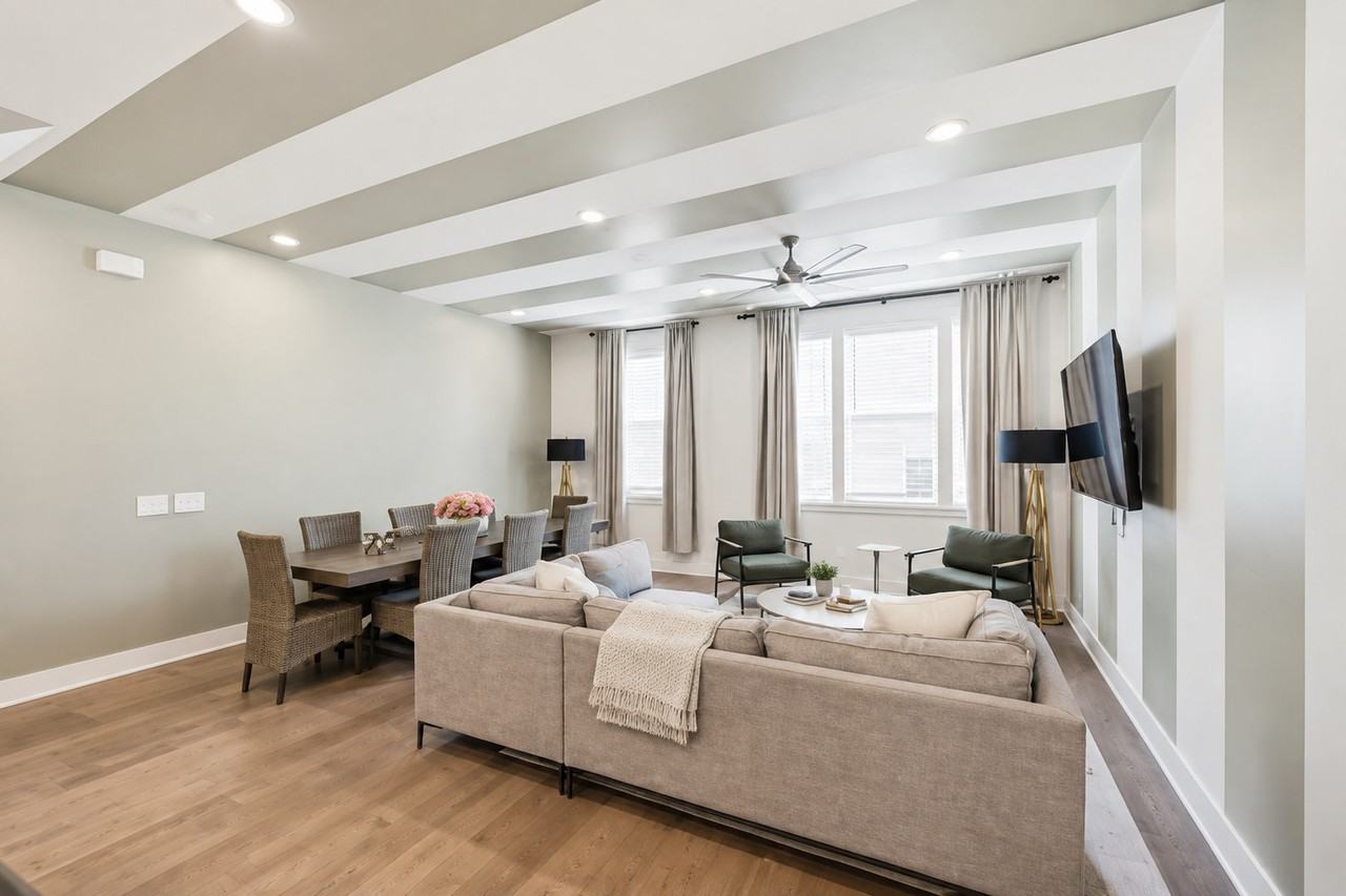 2176 Carson Street - Photo 6 of 50