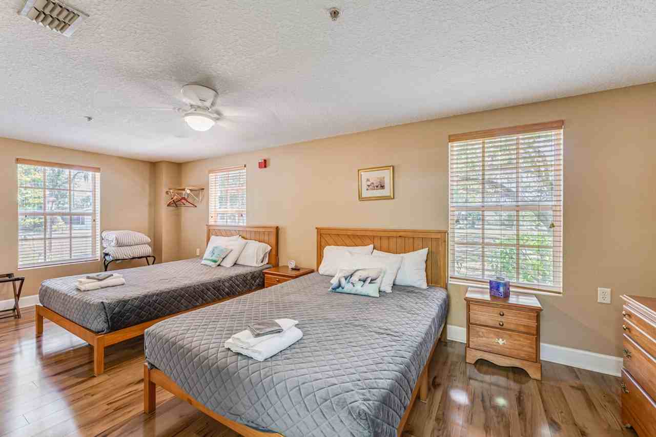 8551 West Miss Maggie Drive - Photo 3 of 32