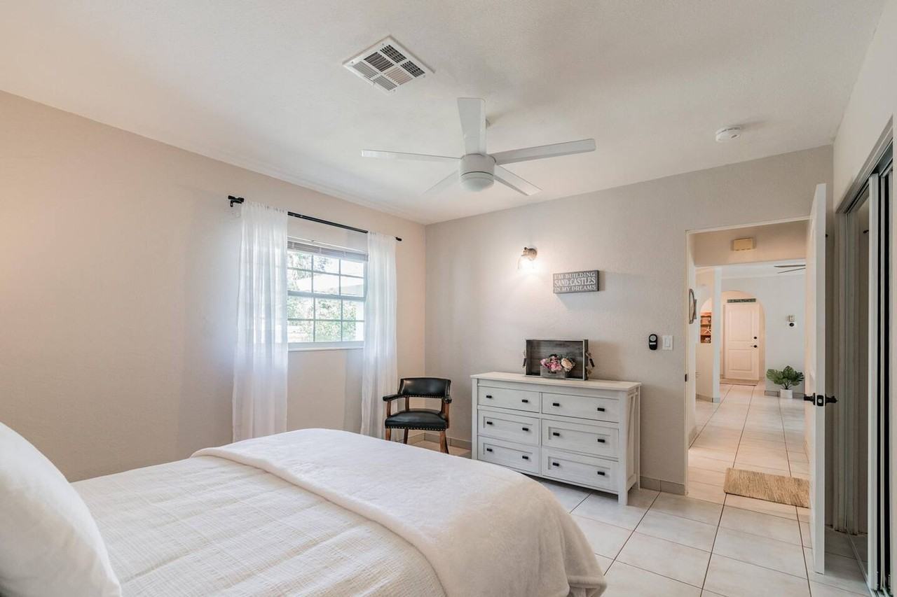 2723 Jefferson Cir #1611430P - Photo 6 of 25