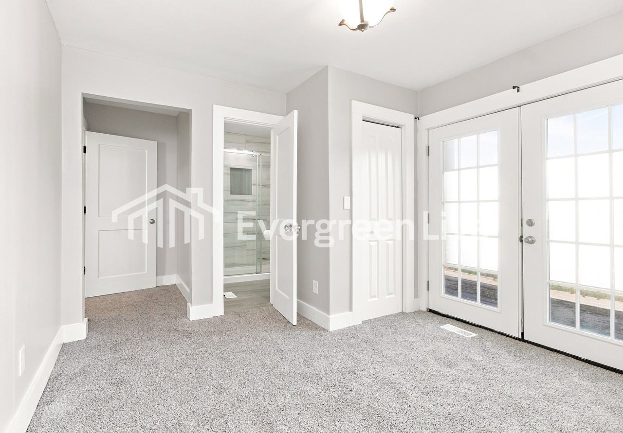 1023 N Franklin Rd - Photo 7 of 15