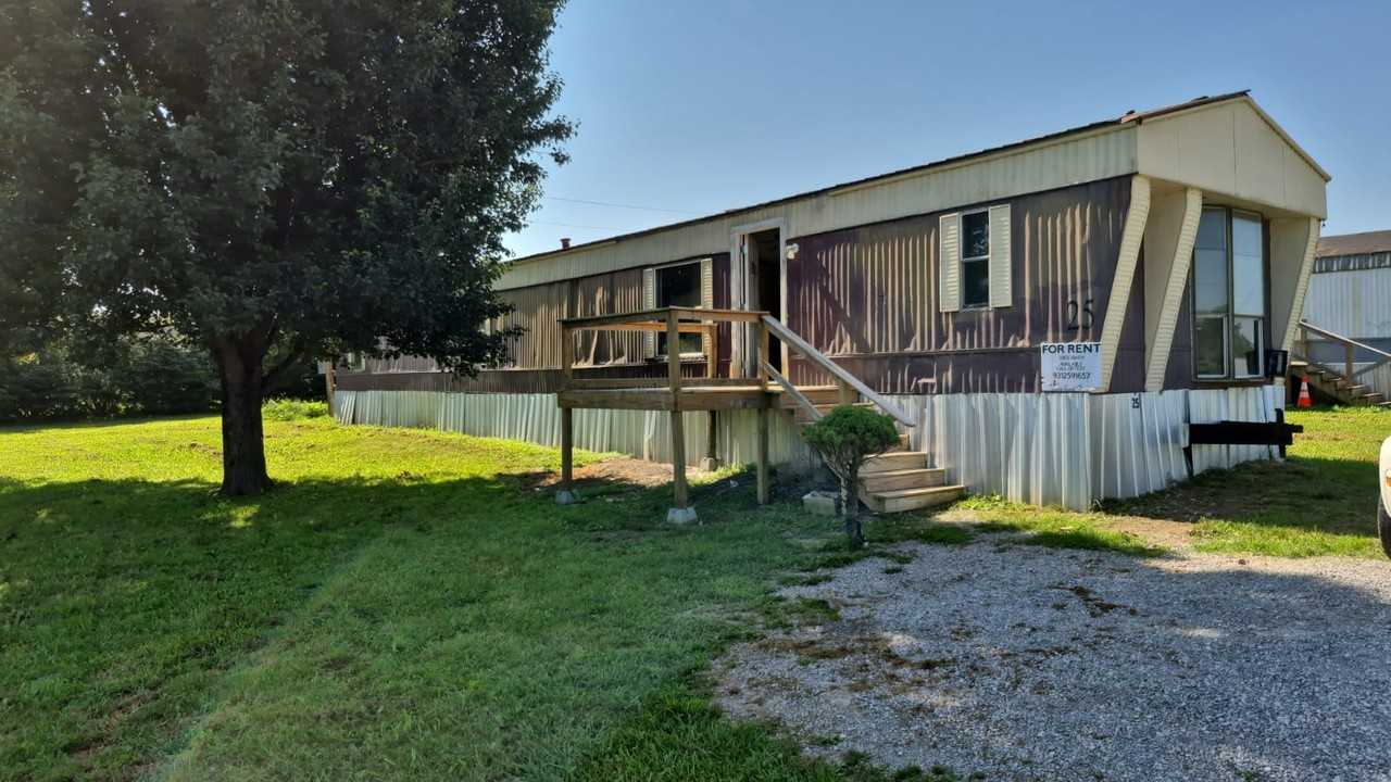 25 Moore Ln - Photo 2 of 5