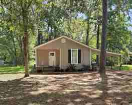 1046 Sunshine Dr - Photo 1 of 1