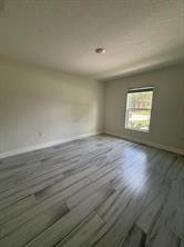 2231 Se Mariposa Ave - Photo 7 of 11
