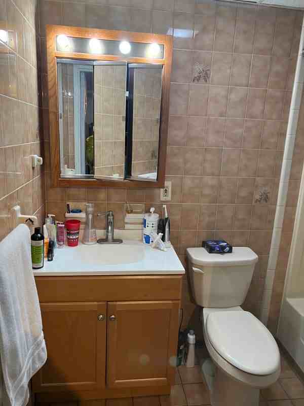 281 Park St ##2i - Photo 7 of 9