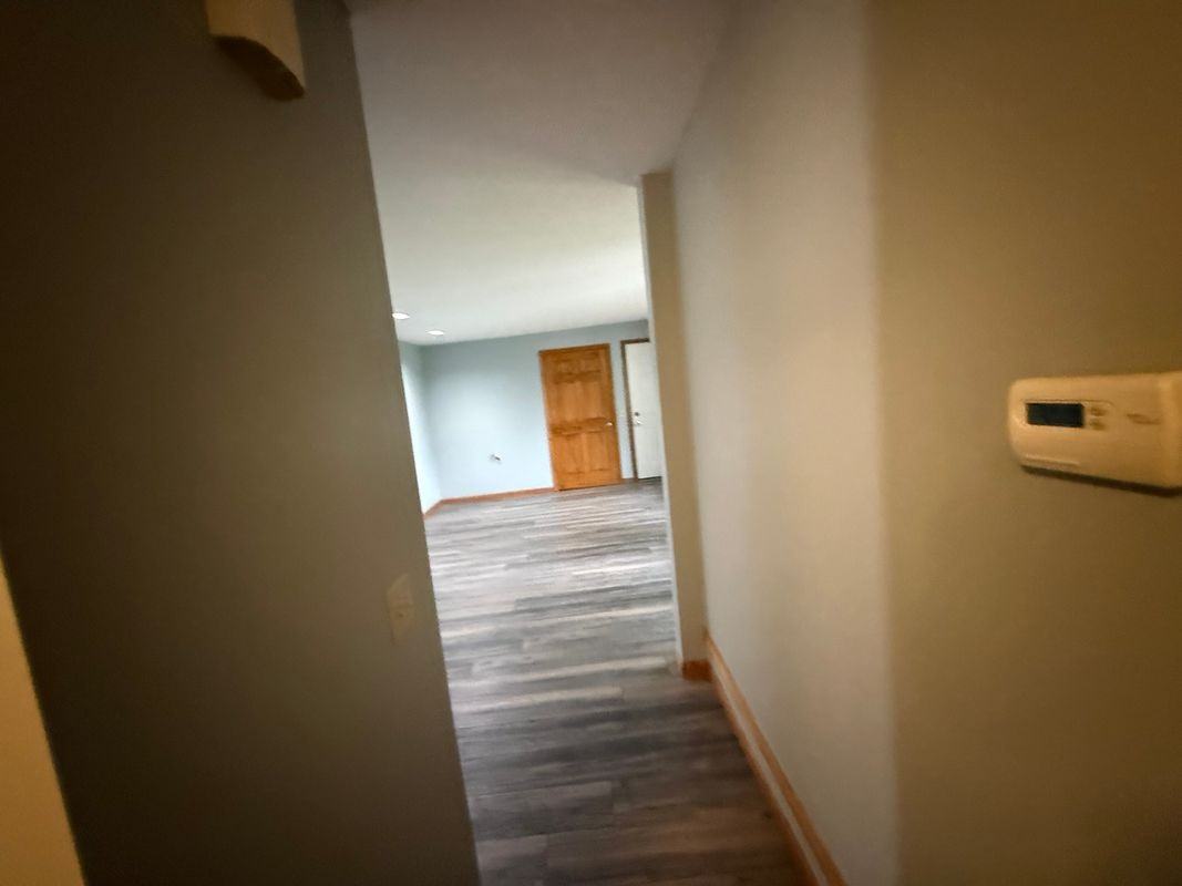 386 S Brooke St - Photo 6 of 25