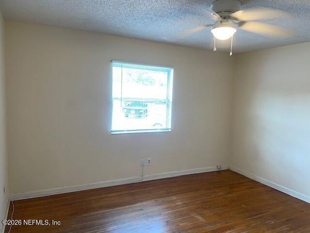 8048 Parental Cir - Photo 3 of 15