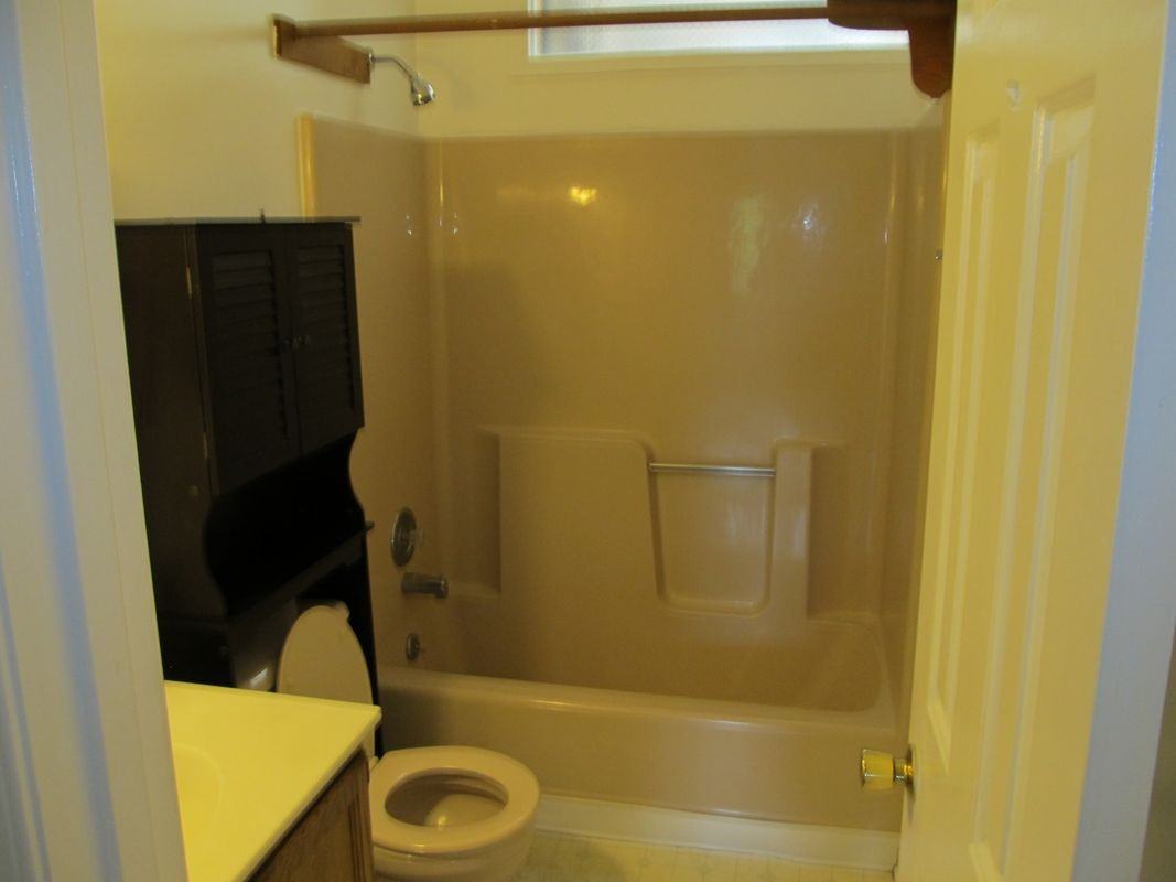 807 Caroline St ##2 - Photo 7 of 7