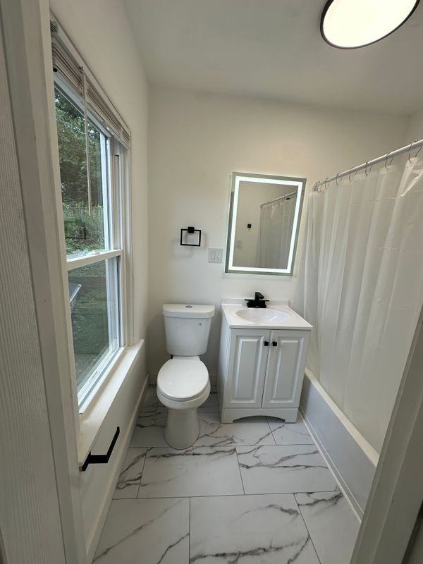 436 Cline St - Photo 7 of 11